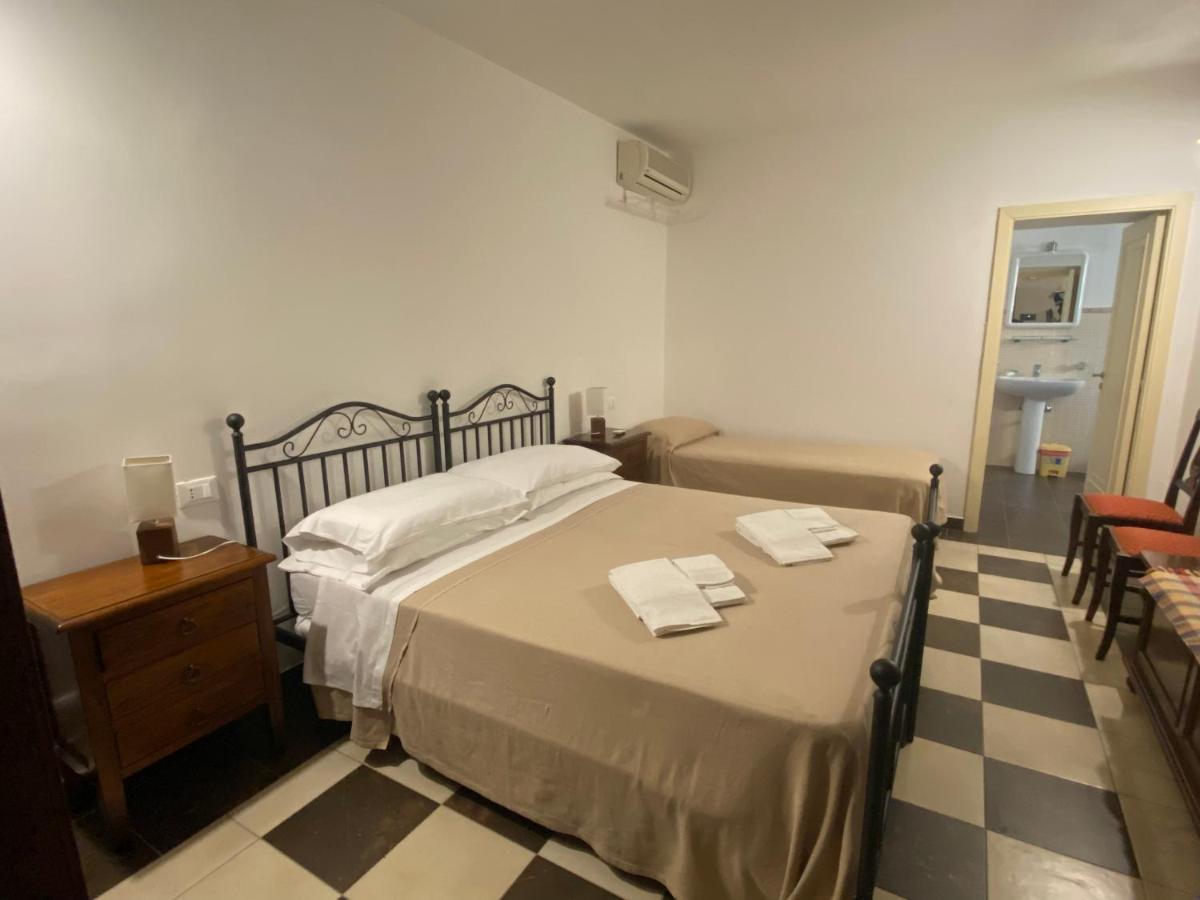 Agriturismo Il Melograno Cannizzara Exterior foto